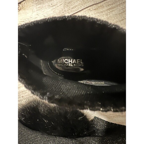 Michael Kors Skyler Pom-Pom Metallic Stretch-Knit Sock Sneaker Size 7 - Picture 10 of 10